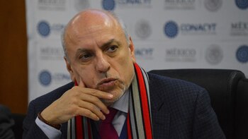 El doctor Enrique Cabrero Mendoza