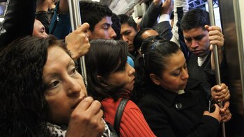 Las mujeres en el metro