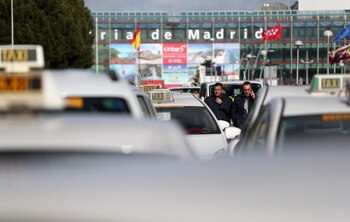 Taxistas en Madrid protestan contra