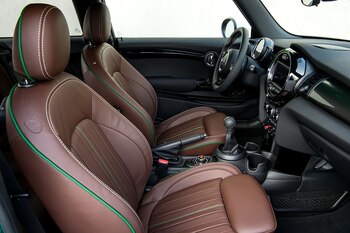 Mini, en el interior del