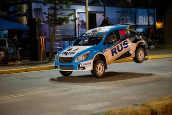 Por la avenida Bunge se