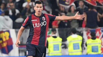 Nehuen Paz, futbolista del Bologna