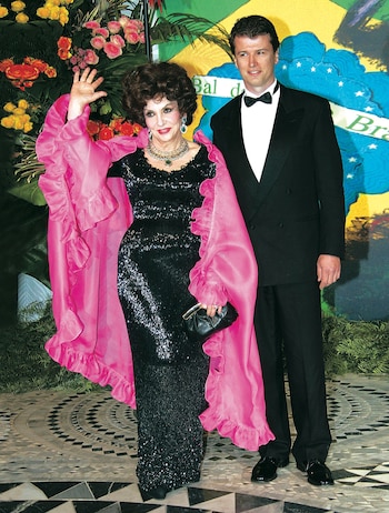 Trece años atrás, Gina se mostraba feliz, a sus 78 años, junto a Jaime, quien entonces tenía 44.