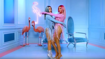 Thalía y Lali Espósito en