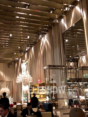 La conductora festejó junto a