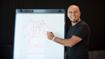 Acosta comparte su segundo nombre