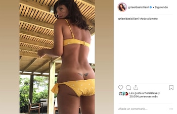 “Modo plomero”, escribió la actriz