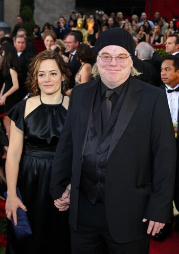 Philip Seymour y su pareja Mimi O’Donnell (Hubert Boesl)