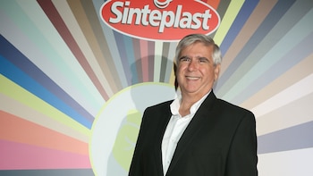 El empresario es director de Administración y Finanzas de grupo de pinturas