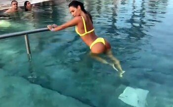 Pampita realizó una sesión de