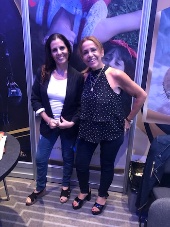 Majo con su socia, Loli