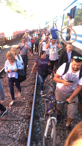 El tren fue detenido y