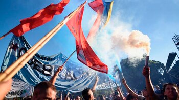 El enfrentamiento entre los manifestantes