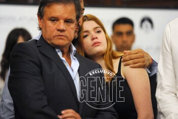 Quique junto a Luna, la