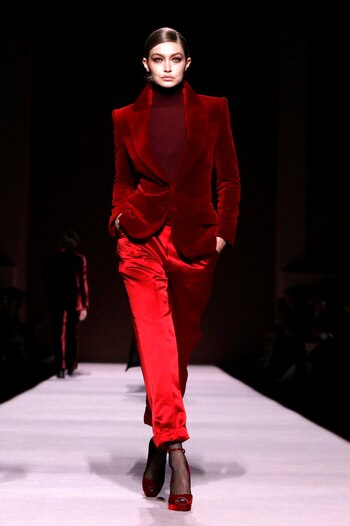 Gigi Hadid desfiló para Tom