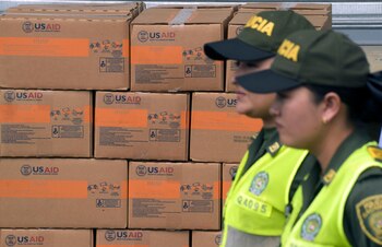 Cajas con ayuda humanitaria acopiadas