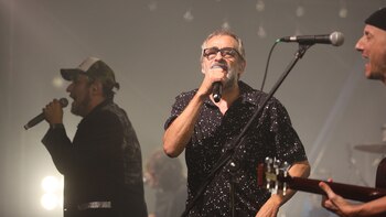 Los Auténticos Decadentes levantaron la