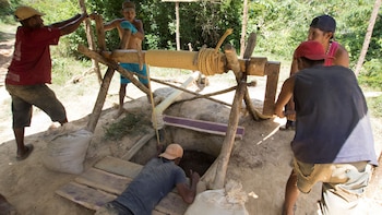 Algunos mineros han contraído enfermedades