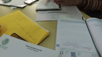 Sobre el escritorio de Tatiana