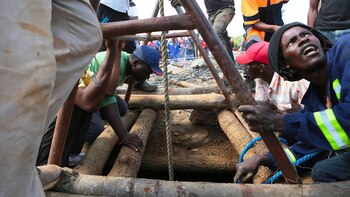 Las tormentas en Zimbabwe inundaron