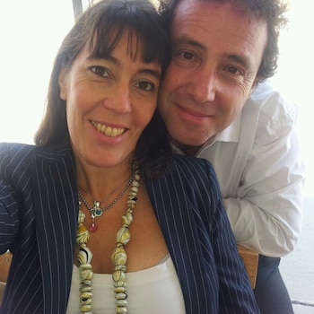 Daniela Arnolfo y su marido