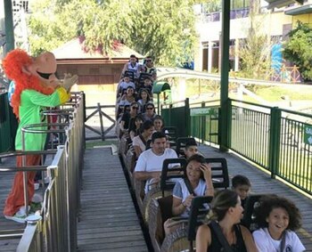 Cien personas fueron invitadas al