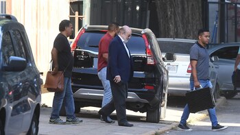 El juez Bonadio ordenó detener