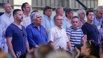 Gustavo Menéndez, Hugo Moyano, Alberto