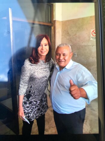 Cristina Kirchner y empleado judicial