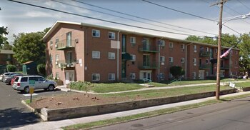 Los cuerpos de cinco personas