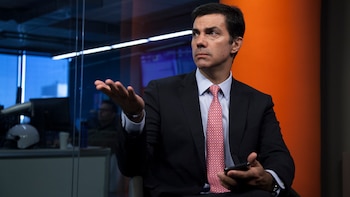 Juan Manuel Urtubey gesticula durante