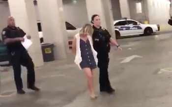 La profesora fue arrestada en marzo del 2018 (Foto: @raulbrindis)