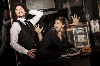 En la televisión, fue guionista