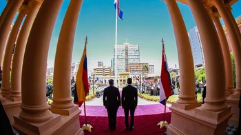Mario Abdo Benítez recibió con
