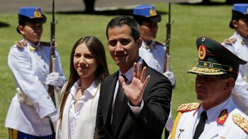 Juan Guaidó y su esposa