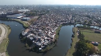 El lago Lugano está ubicado