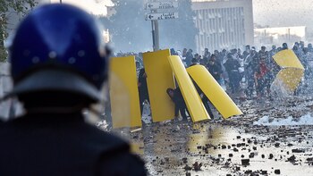 (Photo by RYAD KRAMDI /