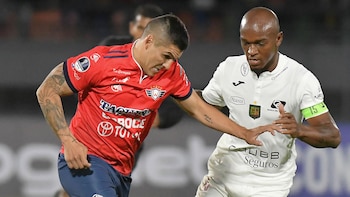 Cristian “Pochi” Chávez hoy juega en Jorge Wilstermann de Bolivia y será rival de Boca en la Copa Libertadores (EFE)