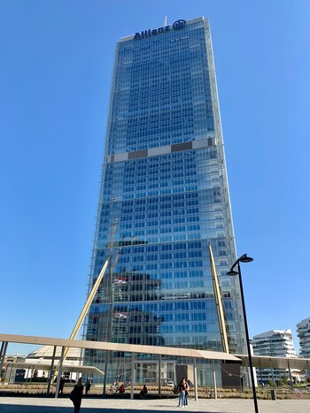 Torre Allianz de Milán