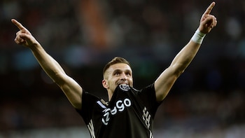 Dusan Tadic es el goleador