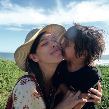 Valentina con Lisandro, que tiene