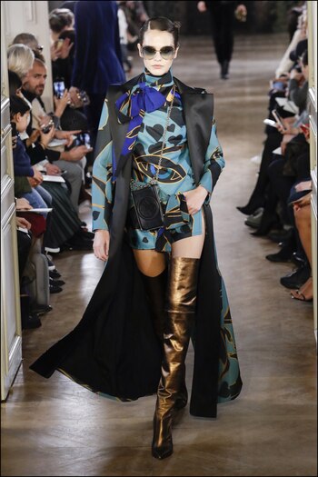 Colores intensos en la pasarela