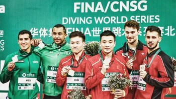 Los clavadistas mexicanos se colgaron