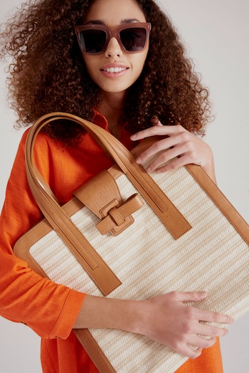 Posando para Julian Giacobbe para