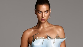 La modelo lució diseños del