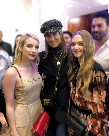 Angie Landaburu posa con las