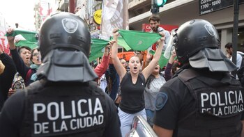 El cordón policial impide el