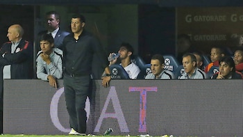 Jorge Almirón acumulaba 12 partidos sin triunfos, desde que se transformó en el entrenador de San Lorenzo (FotoBaires)