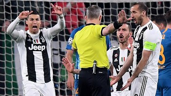 Giorgio Chiellini, Leonardo Bonucci y