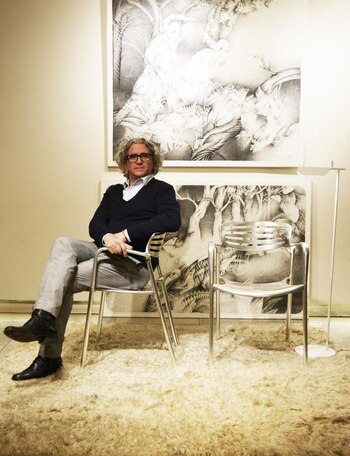 Julio Oropel lleva en su